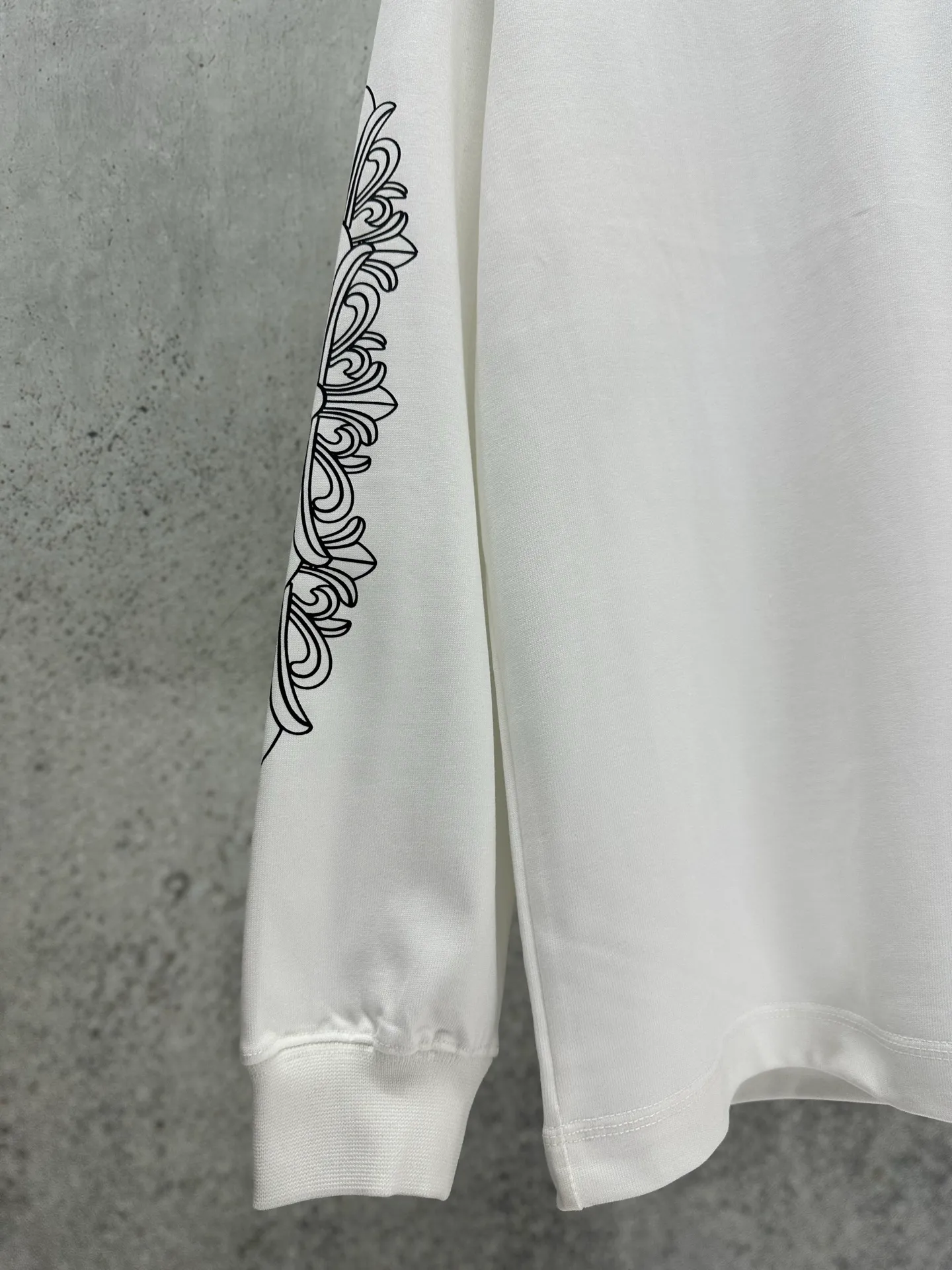 Chrome Hearts 2026New Arrival Versatile Same Style Size：S M L XL Color：Black
